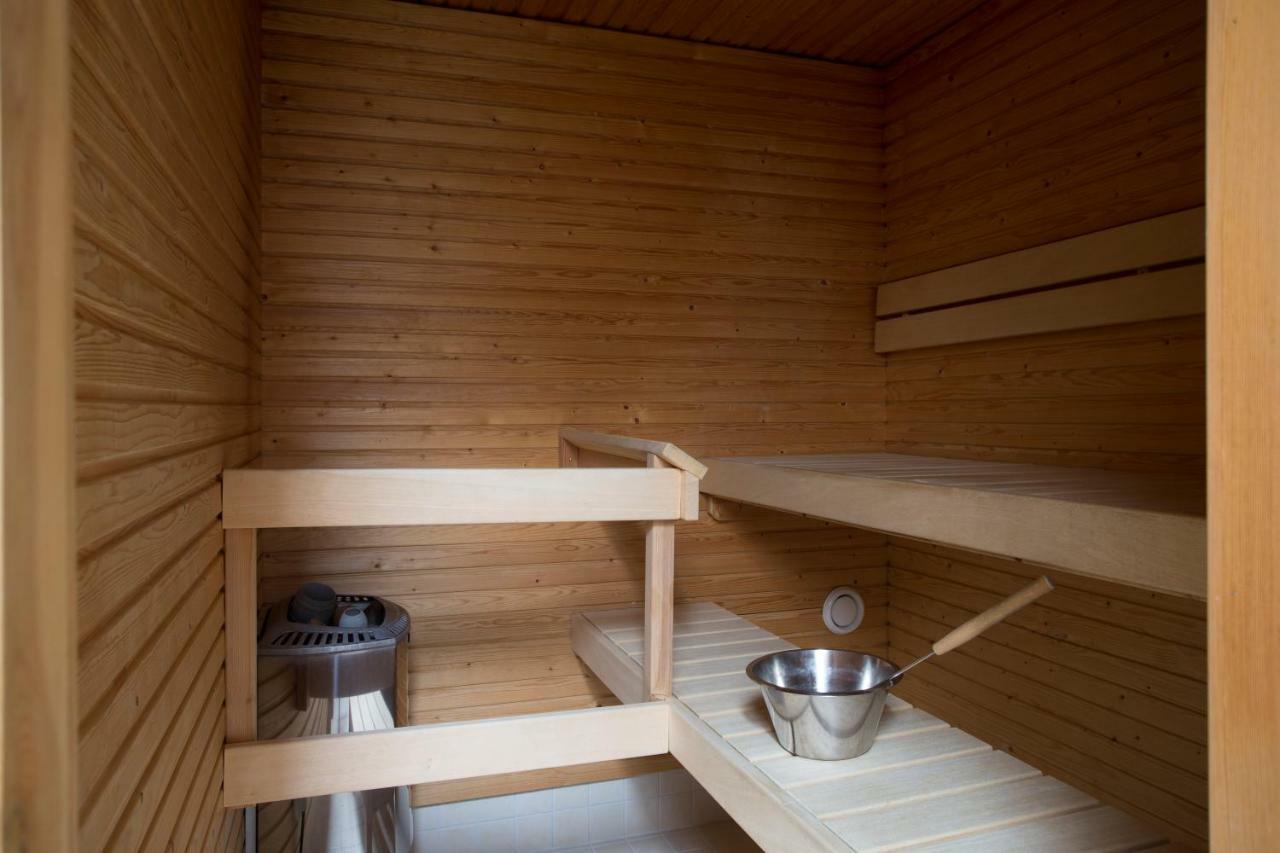 2Ndhomes 2Br City Center Penthouse With Balcony And Sauna Хельсинки Экстерьер фото