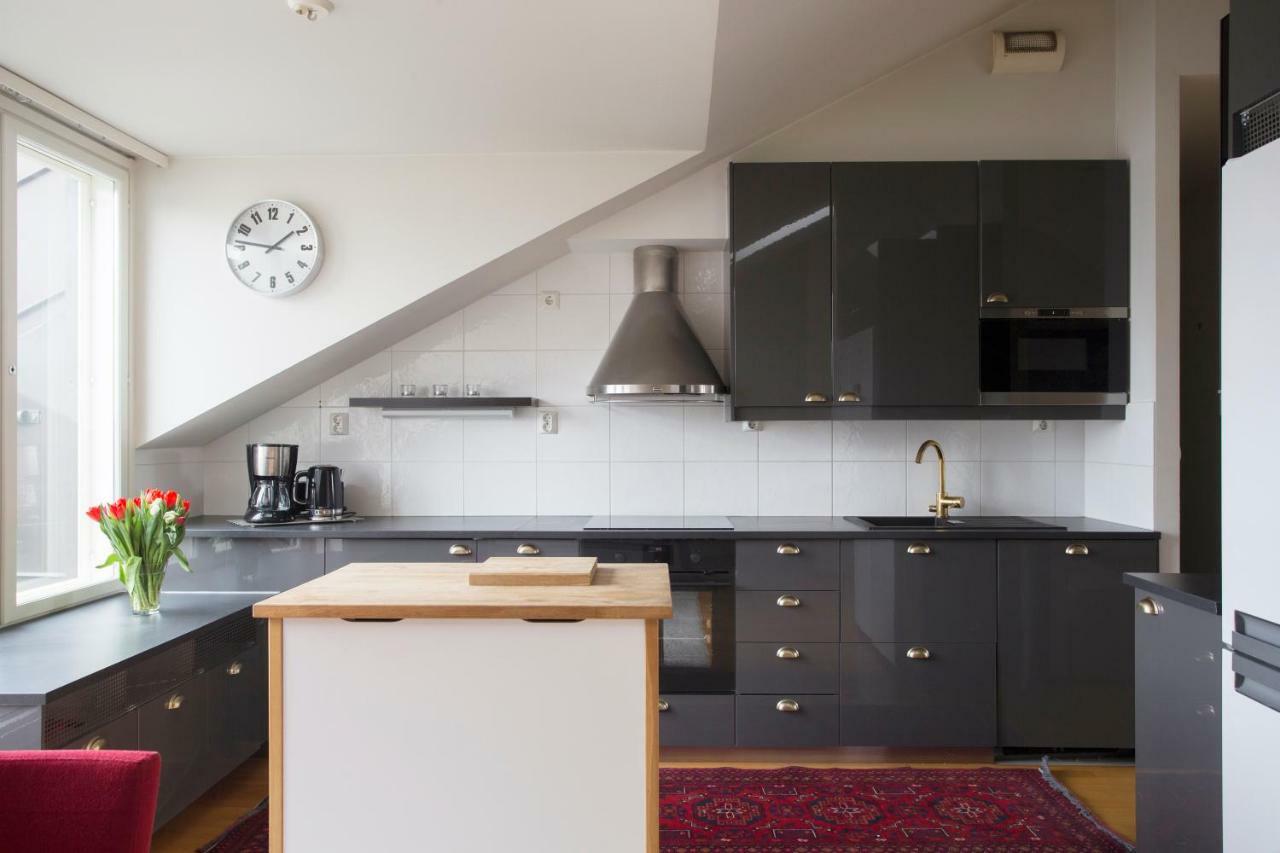 2Ndhomes 2Br City Center Penthouse With Balcony And Sauna Хельсинки Экстерьер фото