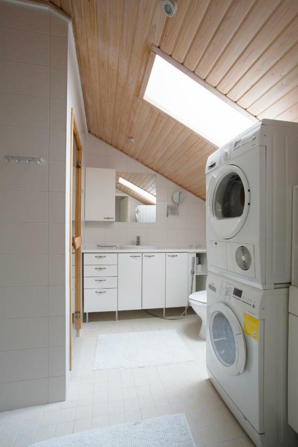 2Ndhomes 2Br City Center Penthouse With Balcony And Sauna Хельсинки Экстерьер фото